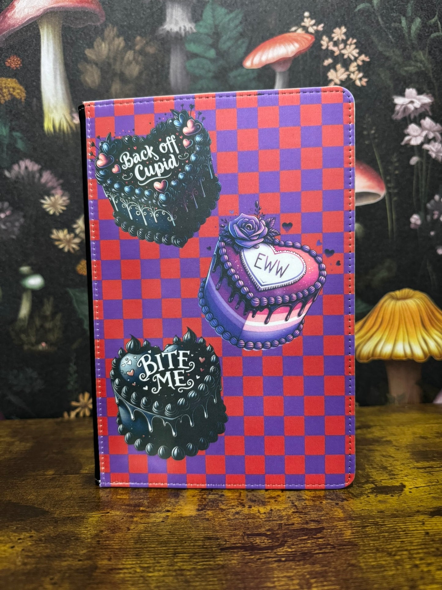 Candy Hearts & Cold Shoulders: Refillable Notebooks for Valentines and Anti-Valentines